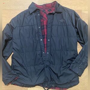 The North Face reversible Black Jacket with Red Flannel Plaid Men’s L GUC